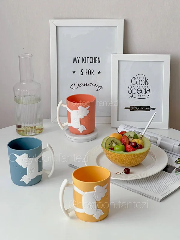 لیوان پلاستیکی تکشاخ