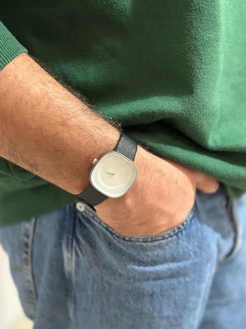 ساعت یونیسکس مینیمال